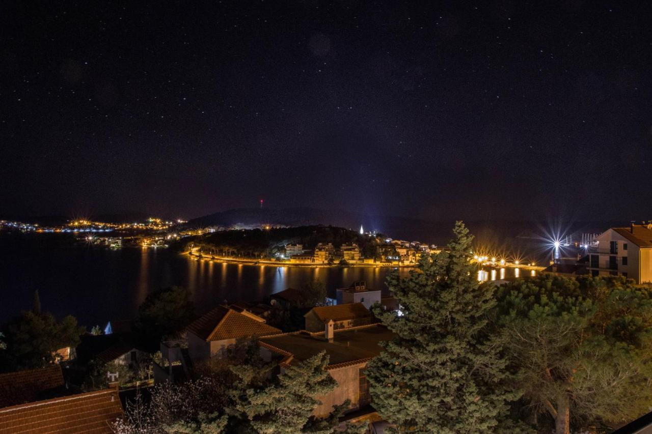 The Grande - Huge Terrace - Amazing Sea Views - Tastefully Furnished - Access To Rooftop Terrace And Gym - Hillside Apartments Rogoznica Rogoznica  Esterno foto