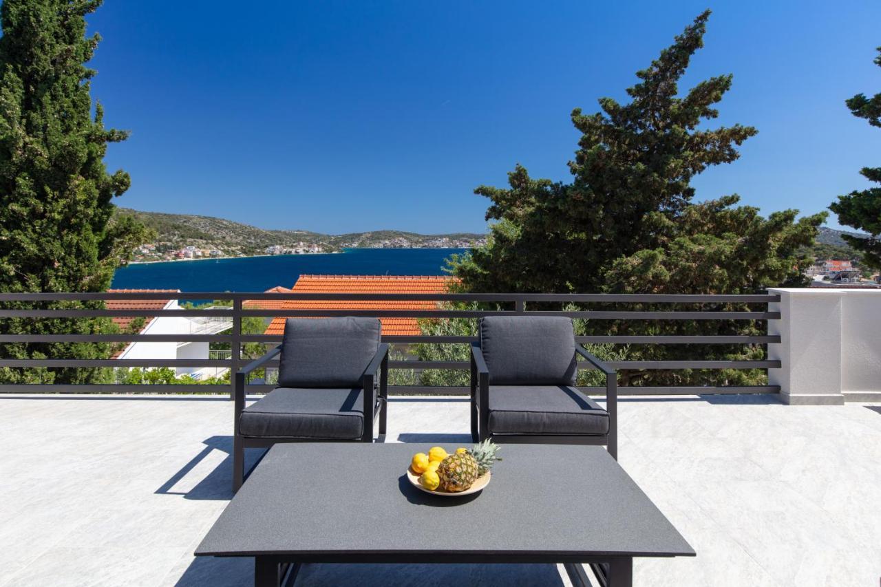 The Grande - Huge Terrace - Amazing Sea Views - Tastefully Furnished - Access To Rooftop Terrace And Gym - Hillside Apartments Rogoznica Rogoznica  Esterno foto